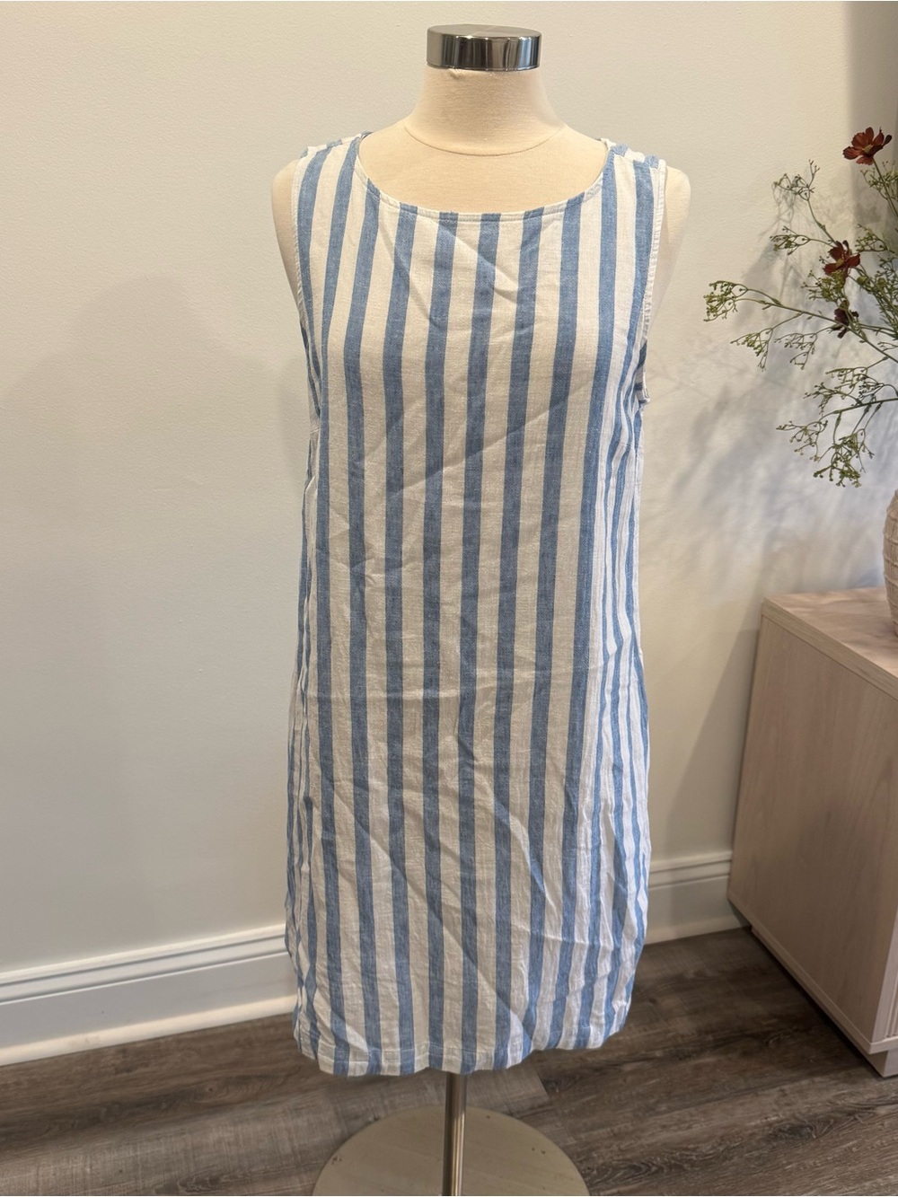 beachlunchlounge Blue and White Vertical Stripe Midi Dress